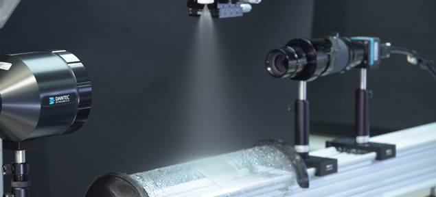 桌子上的照相机
AI 生成的内容可能不正确。